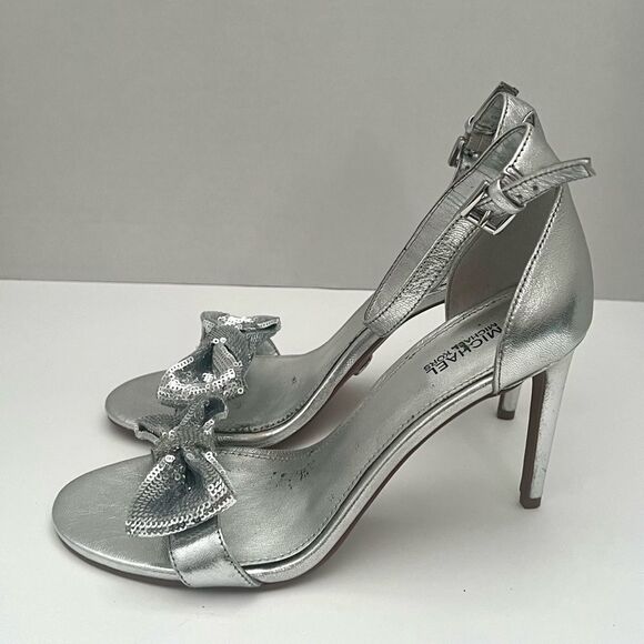 Michael Kors Paris Leather Stiletto Heels Womens 7‎ Silver Metallic Bow Designer - Picture 5 of 13